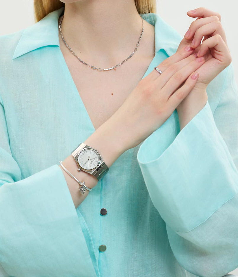 Mathey-Tissot Mathey-Tissot Zoltan D117AS , наручные женские часы фото под углом