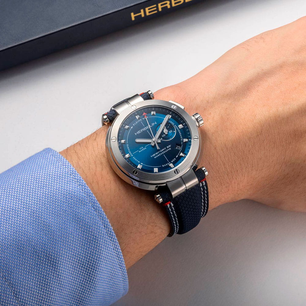 Оригинальные часы Herbelin Herbelin Newport Mareograph 24688A15 кварцевые калибр механизма  общий вид