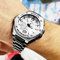 Casio Casio Collection MWA-100HD-7A  наручные мужские часы фото под углом.