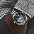 Seiko Seiko Prospex Sea SLA073J1 prospex японские мужские часы на браслете нержавеющая сталь боковой вид