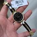 Anne Klein 3916BKGB наручные женские часы застежка крупным планом
