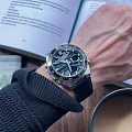 Casio Casio Edifice EFV-C110L-1AVDF (EFV-C110L-1A) EFV наручные мужские часы фото под углом.