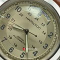 Hamilton Hamilton Khaki Field King Auto H64455523 механические мужские часы часы, крупный план бежевый циферблат