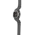 Casio DW-H5600MB-8DR наручные мужские часы застежка крупным планом