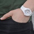 Casio Casio Collection LRW-200H-7E2VDF (LRW-200H-7E2)  наручные женские часы фото под углом.