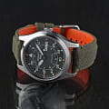 Seiko Seiko 5 Sports SRPH29K1 механические мужские часы часы, крупный план зеленый циферблат