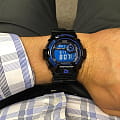 Casio Casio G-Shock G-8900A-1 электронные мужские часы часы, крупный план синий циферблат