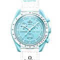 Swatch Swatch x Omega Bioceramic Moonswatch Mission to Uranus SO33L100  SO33L100 кварцевые женские часы  голубой циферблат, браслет нейлон — вид спереди