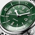 Longines Longines Legend Diver L3.764.4.06.6  наручные мужские часы фото под углом.