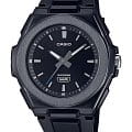 Casio Casio Collection LWA-300HB-1E  LWA-300HB-1E кварцевые женские часы  черный циферблат, браслет полимер — вид спереди