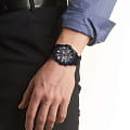 Casio Casio Edifice EQB-1200DC-1A EQB наручные мужские часы фото под углом.