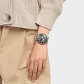 Swatch Swatch I New Chrono YVS506G  — задняя крышка металл сталь корпуса швейцарские часы