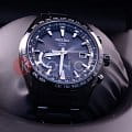 Seiko Seiko Astron GPS Solar SSE089J1 astron gps японские мужские часы на браслете  боковой вид