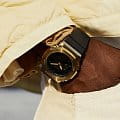 Casio Casio G-Shock GM-2100G-1A9DR (GM-2100G-1A9) GM наручные мужские часы фото под углом.