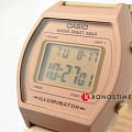 Casio B640WMR-5AEF наручные мужские часы застежка крупным планом