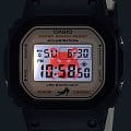 Casio Casio G-Shock DW-5600SHB-1 DW-5600 наручные мужские часы фото под углом.