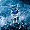TAG Heuer TAG Heuer Aquaracer Professional 200 WBP2411.BA0622 механические женские часы часы, крупный план синий циферблат
