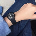Casio Casio Collection MQ-71-1BDF (MQ-71-1B)  наручные мужские часы фото под углом.