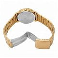 Casio MTP-V002G-7B2 наручные мужские часы застежка крупным планом