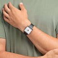 Swatch Swatch Square Bioceramic Standard SO34B700 женские часы белый циферблат на запястье