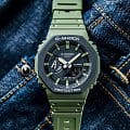 Casio Casio G-Shock GA-2110SU-3ADR (GA-2110SU-3A) мужские часы черный циферблат на запястье