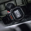 Casio Casio G-Shock GMW-B5000TVA-1 лимитированной серии — задняя крышка металл титан корпуса японские часы