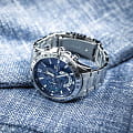 Casio Casio Edifice EFV-620D-2AVUDF (EFV-620D-2A) мужские часы синий циферблат на запястье