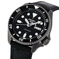Seiko SRPD65K3 наручные мужские часы застежка крупным планом