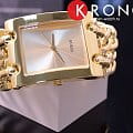 Guess GUESS W1117L2  наручные женские часы фото под углом.