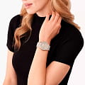 Michael Kors Michael Kors Runway MK7386  наручные женские часы фото под углом.