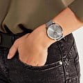 Casio Casio Collection LTP-E140D-7A mtp японские женские часы на браслете нержавеющая сталь боковой вид