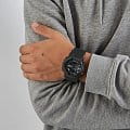 Casio Casio G-Shock GA-110-1B GA-110 наручные мужские часы фото под углом.