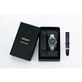 Seiko SPB303 наручные мужские часы застежка крупным планом