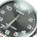 Casio Casio MTP-V001D-1B mtp японские мужские часы на браслете 18-каратное желтое золото боковой вид