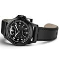 Hamilton H64465733 наручные мужские часы застежка крупным планом